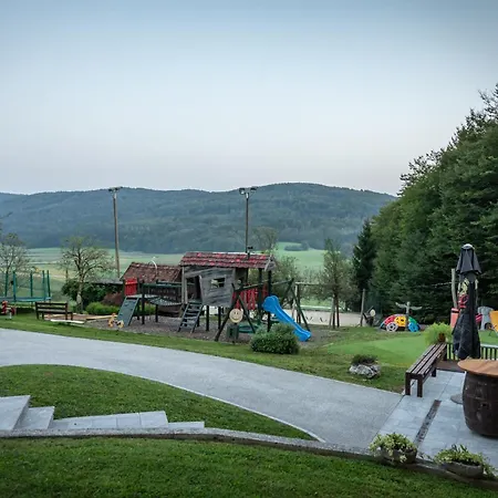 Holiday home Hisa Martin *